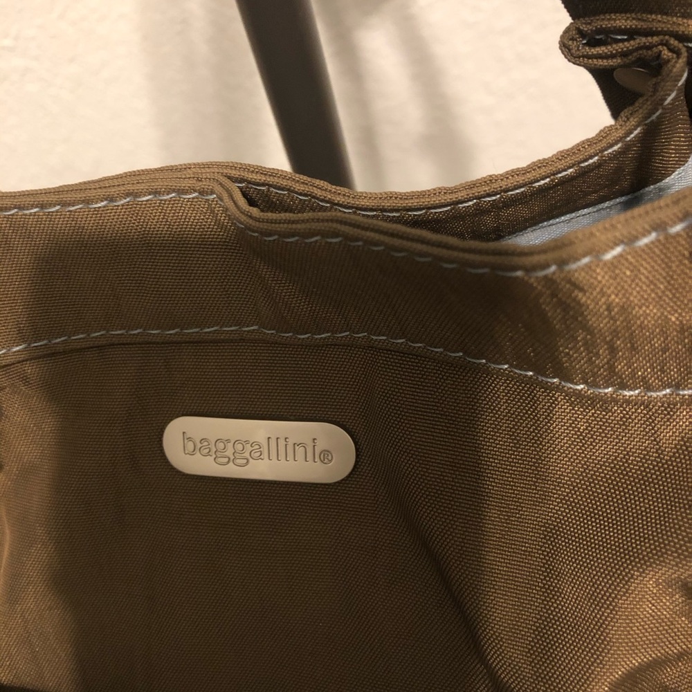 Baggallini Purse